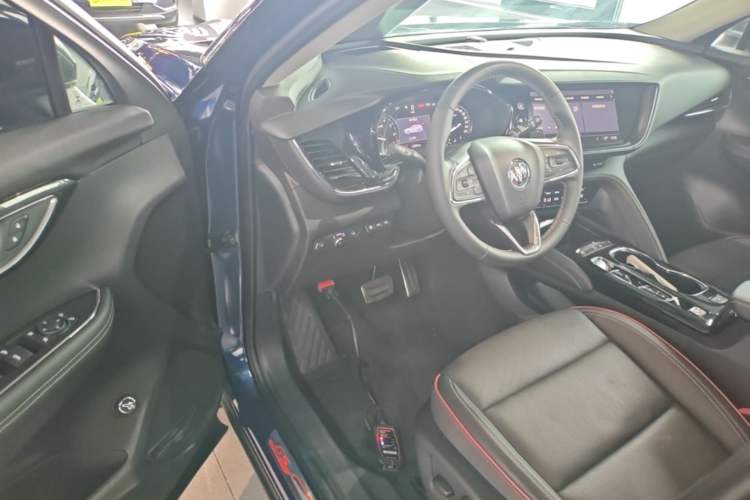 Used Buick Envision 2022 Encore S GS Two-Wheel Drive Smart & Sporty Model Driver Seat