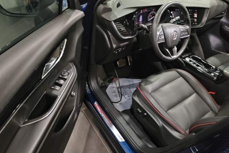 Used Buick Envision 2022 Encore S GS 4x4 Sport Edition Driver Seat