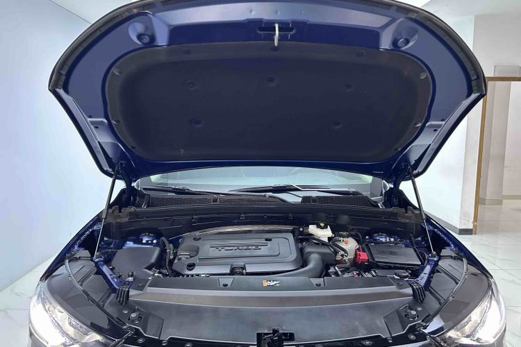 Used Buick Envision 2022 Facelift Encore S 652T Two-Wheel-Drive Luxury Model Engine Bay