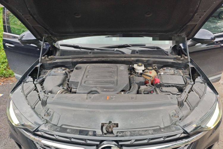 Used Buick Envision 2022 Encore Plus 552T Five-Seat Luxury Model Engine Bay
