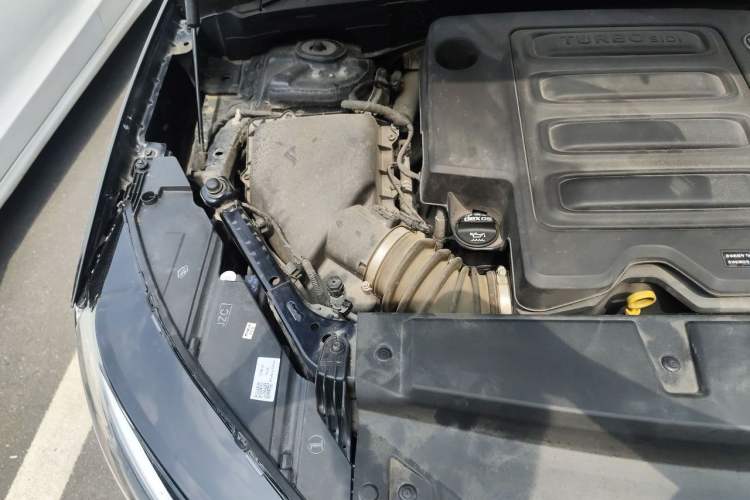 Used Buick Envision 2022 Facelift Encore Plus 552T Five-Seat Luxury Model Engine Bay Right