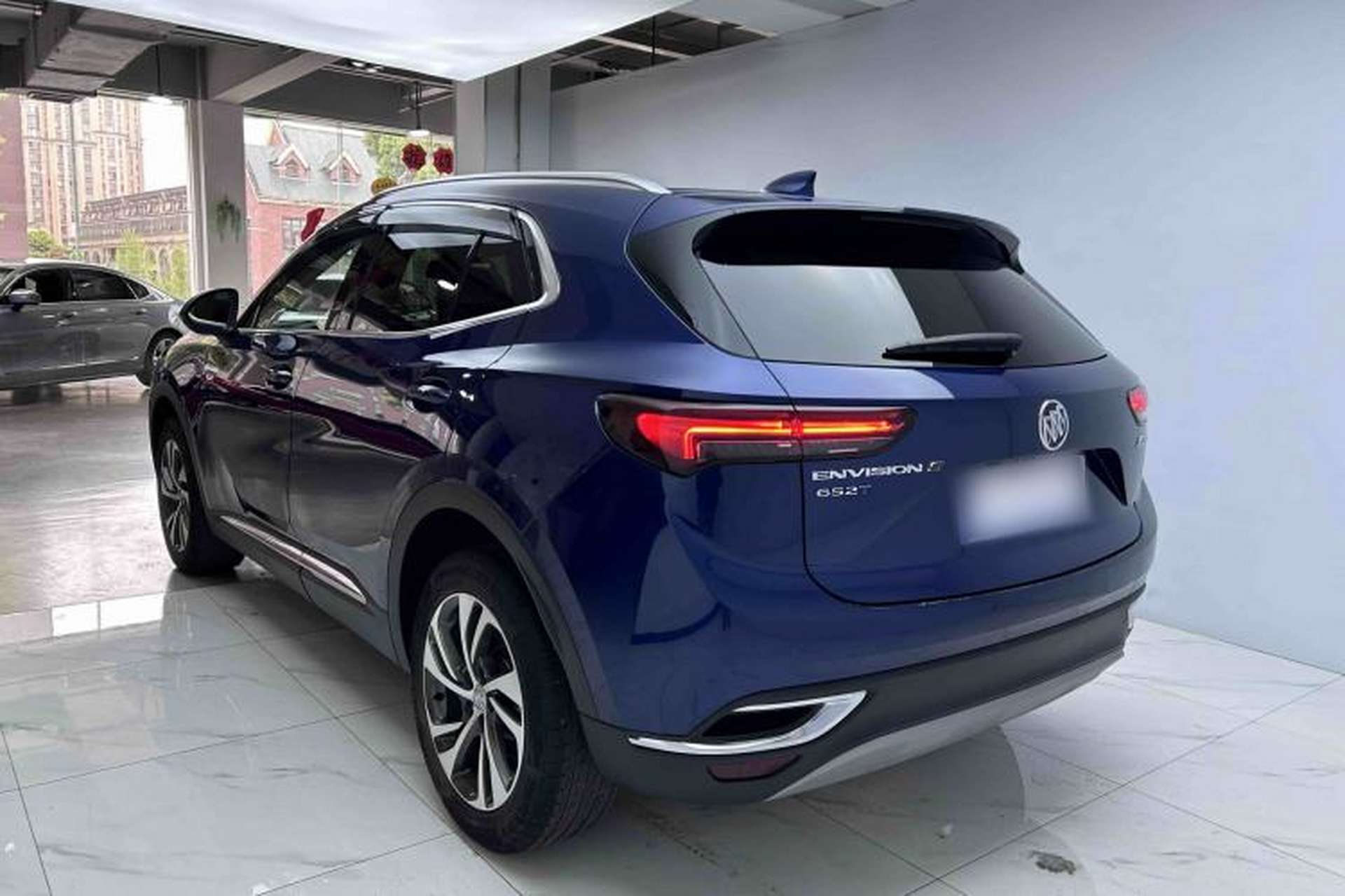 Used Buick Envision 2022 Facelift Encore S 652T Two-Wheel-Drive Luxury Model Exterior 4