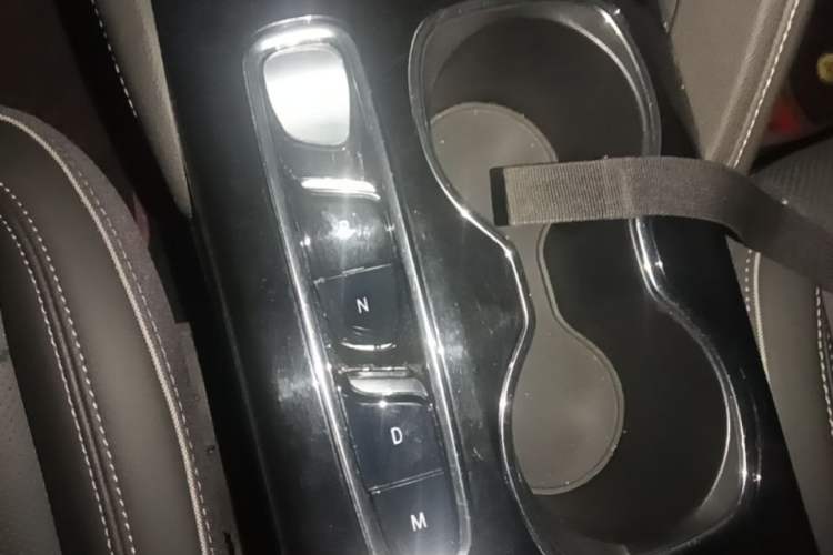 Used Buick Envision 2022 Encore Plus 552T Five-Seat Luxury Model Gear Lever