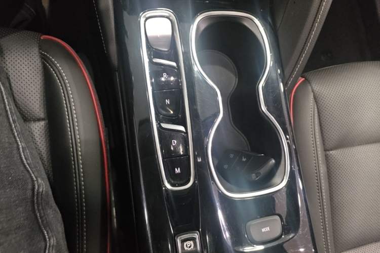 Used Buick Envision 2022 Encore S GS 4x4 Sport Edition Gear Lever