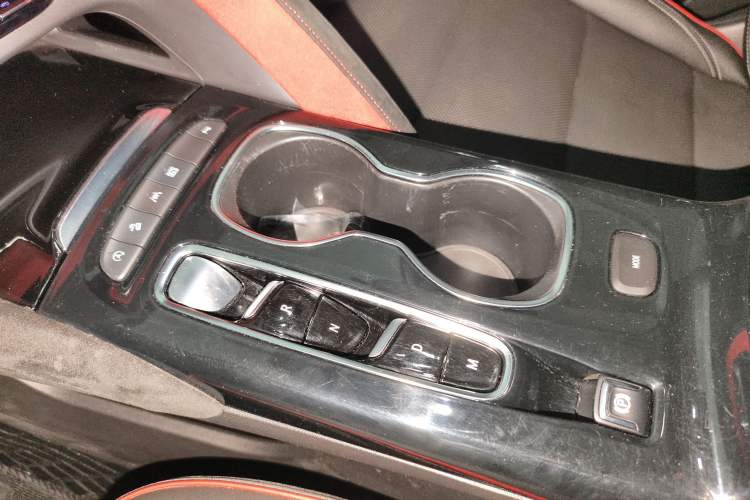 Used Buick Envision 2022 Encore S GS 4x4 Sport Edition Gear Lever