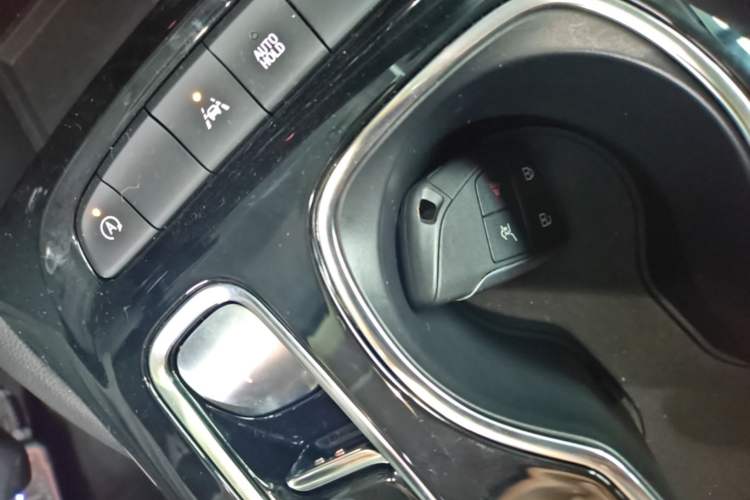 Used Buick Envision 2022 Encore S GS Two-Wheel Drive Smart & Sporty Model Interior 1
