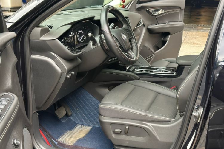 Used Buick Envision 2022 Encore Plus 652T Five-Seat Luxury Model Interior 3