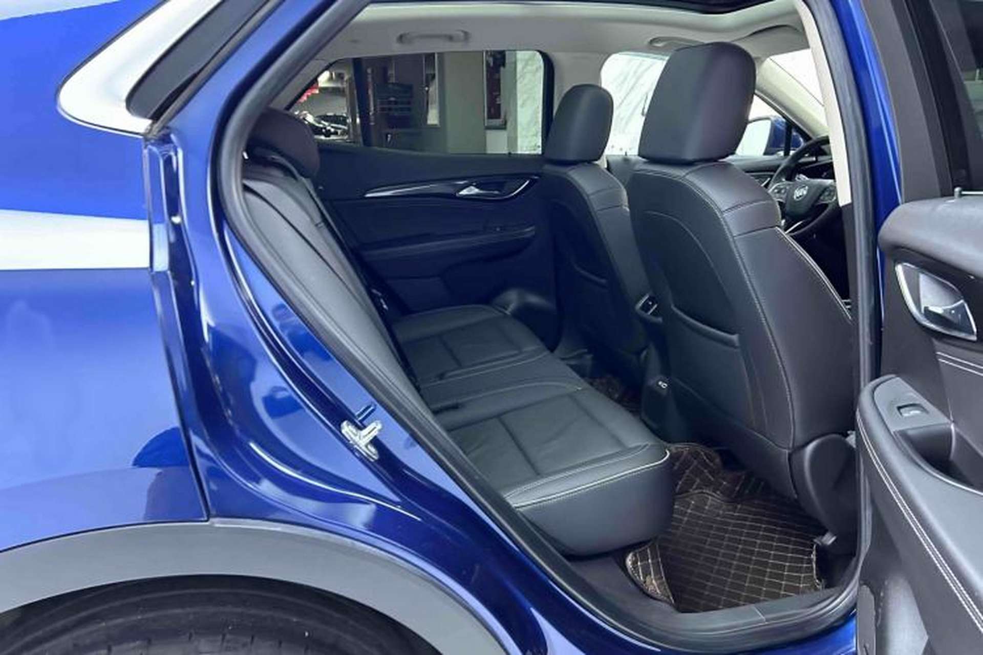 Used Buick Envision 2022 Facelift Encore S 652T Two-Wheel-Drive Luxury Model Interior 4