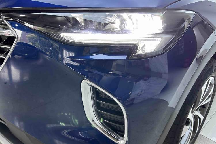 Used Buick Envision 2022 Facelift Encore S 652T Two-Wheel-Drive Luxury Model Left Front Headlight