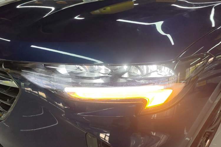 Used Buick Envision 2022 Encore S GS 4x4 Sport Edition Left Front Headlight