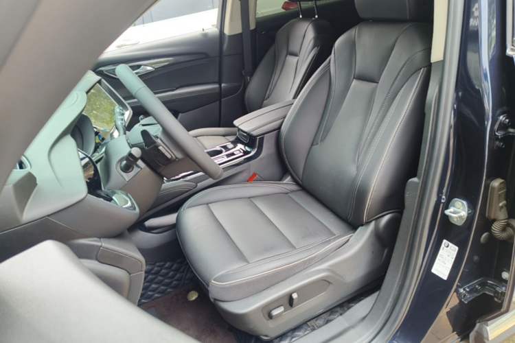 Used Buick Envision 2022 Encore Plus 652T Five-Seat Luxury Model Left Front Seat