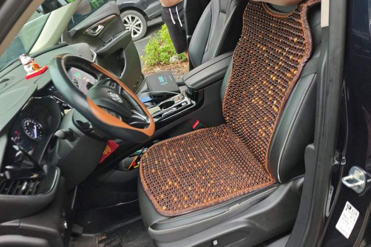 Used Buick Envision 2022 Encore Plus 552T Five-Seat Luxury Model Left Front Seat