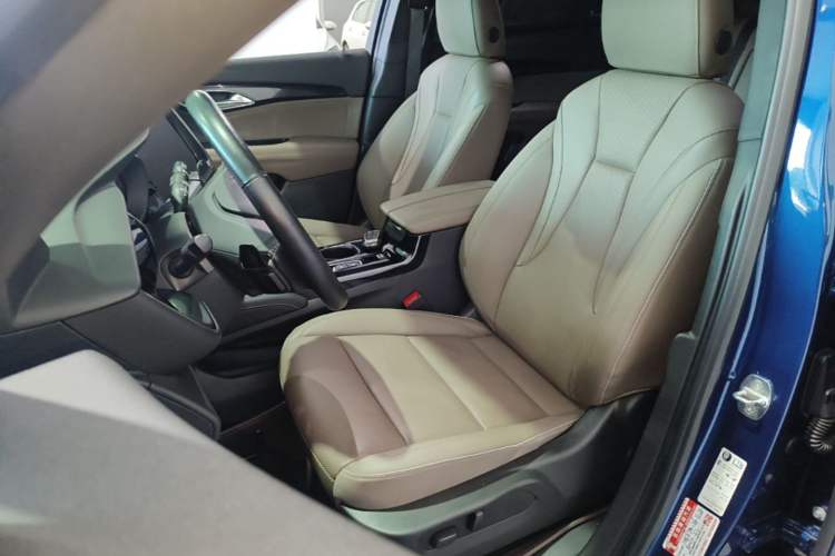 Used Buick Envision 2022 Encore Plus 652T Five-Seat Luxury Model Left Front Seat