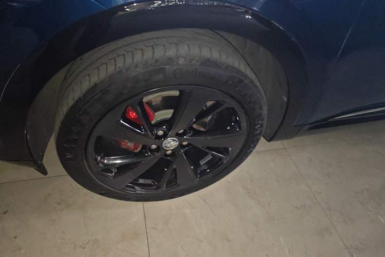 Used Buick Envision 2022 Encore S GS Two-Wheel Drive Smart & Sporty Model Left Front Wheel Hub