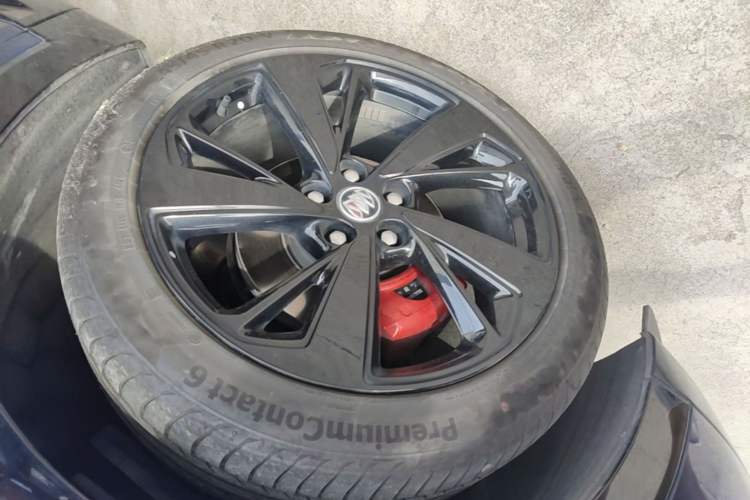 Used Buick Envision 2022 Facelift Encore S GS 4x4 Sport Edition Left Front Wheel Hub
