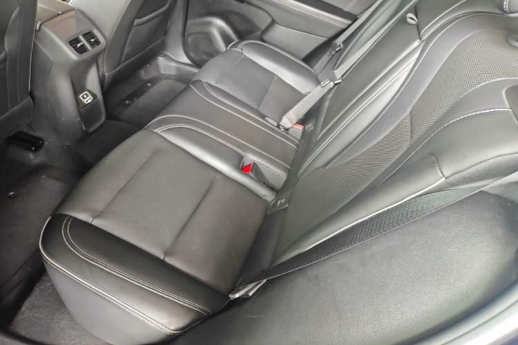 Used Buick Envision 2022 Encore Plus 652T Five-Seat Luxury Model Left Rear Seat