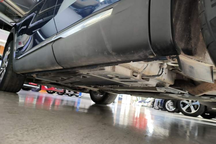 Used Buick Envision 2022 Facelift Encore S 652T Two-Wheel-Drive Luxury Model Left Side Sill
