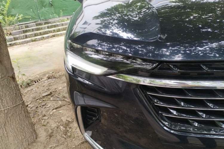 Used Buick Envision 2022 Encore Plus 652T Five-Seat Luxury Model Right Front Headlight