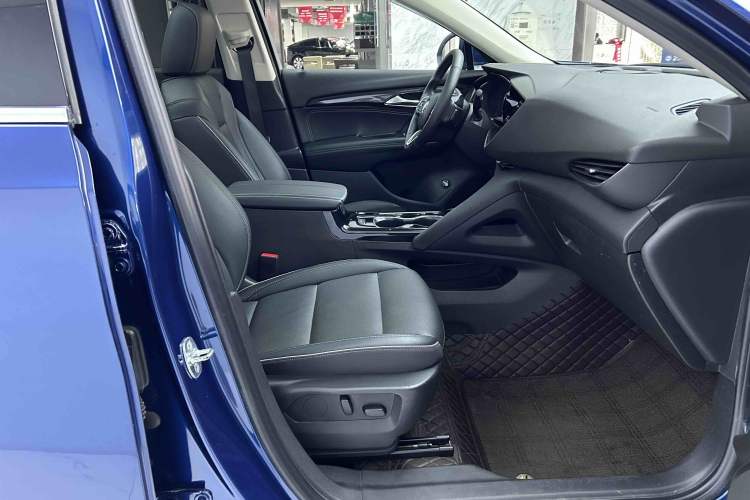 Used Buick Envision 2022 Facelift Encore S 652T Two-Wheel-Drive Luxury Model Right Front Seat