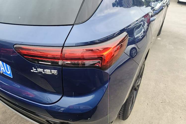 Used Buick Envision 2022 Encore S GS 4x4 Sport Edition Right Rear Taillight