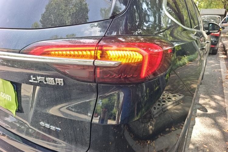 Used Buick Envision 2022 Encore Plus 652T Five-Seat Luxury Model Right Rear Taillight