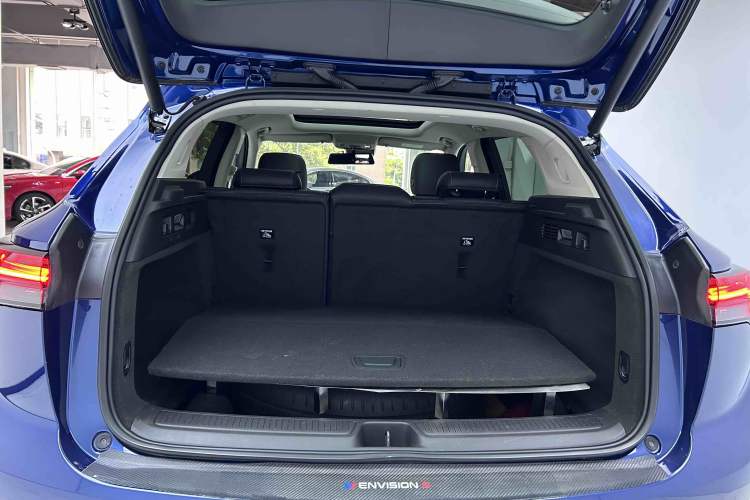 Used Buick Envision 2022 Facelift Encore S 652T Two-Wheel-Drive Luxury Model Trunk