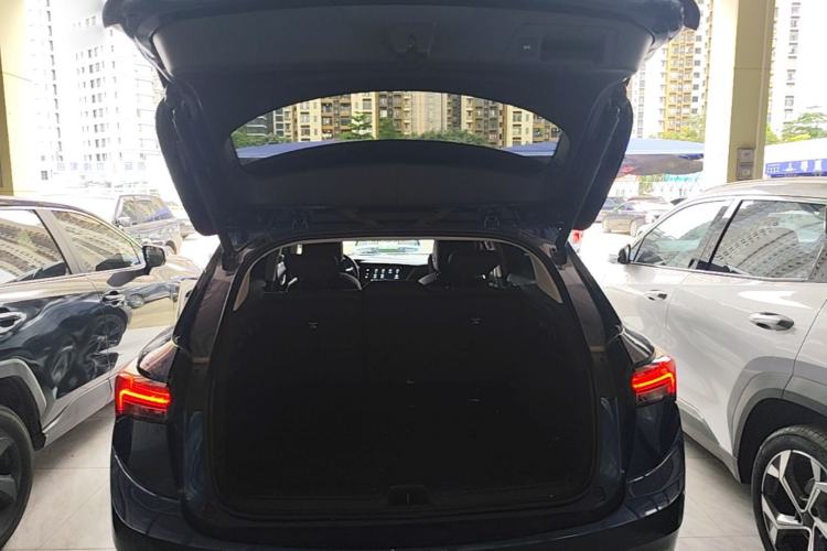 Used Buick Envision 2022 Encore S GS 4x4 Sport Edition Trunk