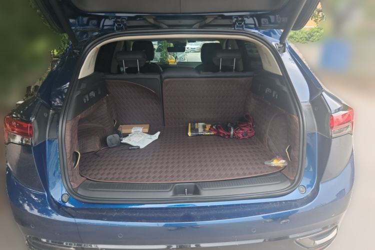 Used Buick Envision 2022 Encore S GS 4x4 Sport Edition Trunk