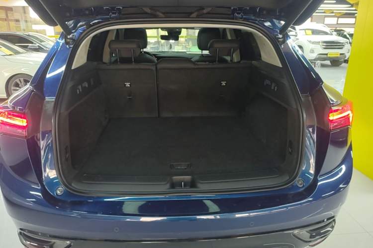 Used Buick Envision 2022 Encore S GS 4x4 Sport Edition Trunk
