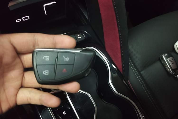 Used Buick Envision 2022 Encore S GS 4x4 Sport Edition Vehicle Key