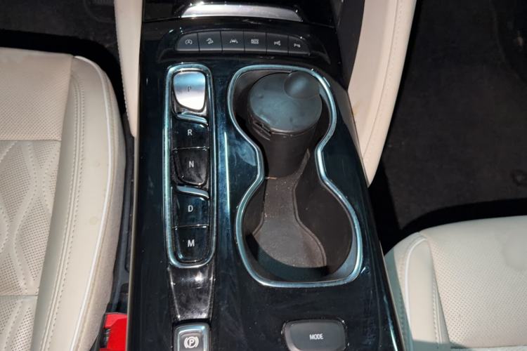 Used Buick Envision 2022 Encore Plus Avenir Aivia 7-Seater Edition Gear Lever