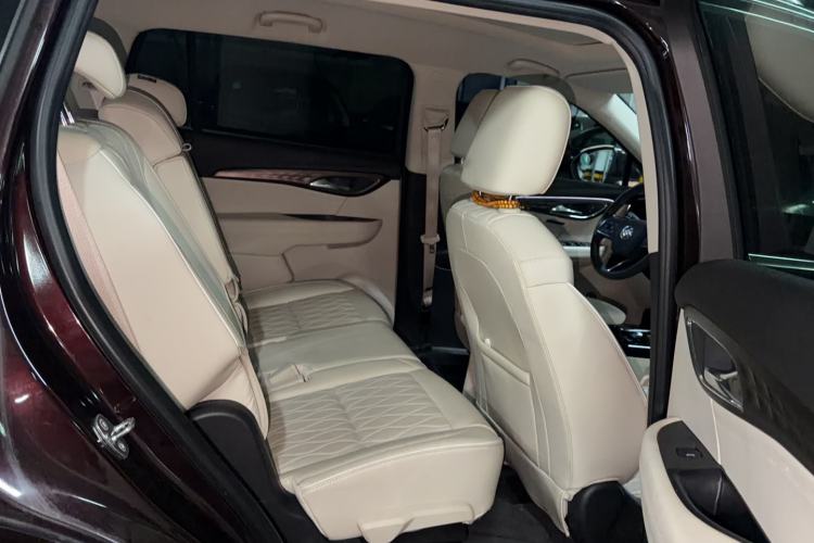 Used Buick Envision 2022 Encore Plus Avenir Aivia 7-Seater Edition Interior 4