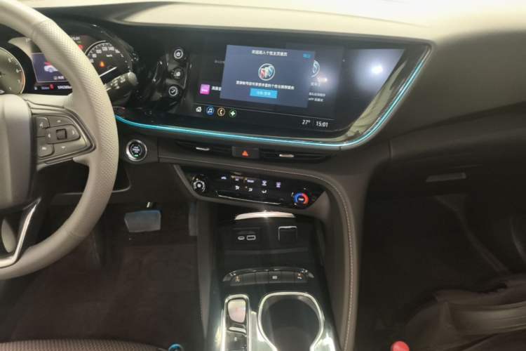 Used Buick Envision 2022 Facelift Encore S 552T Two-Wheel Drive Elite Model Audio And AC Panel