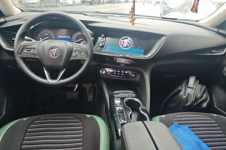 Used Buick Envision 2022 Encore S 552T Two-Wheel Drive Elite Model Center Console