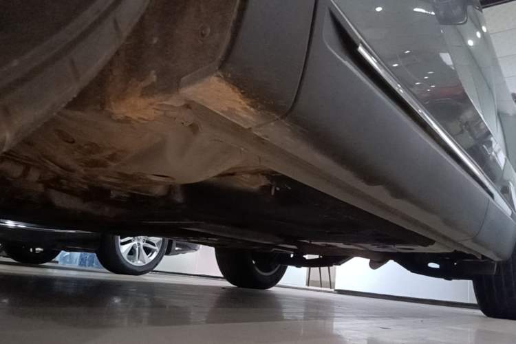 Used Buick Envision 2022 Encore S 552T Two-Wheel-Drive Luxury Model Chassis Front Left