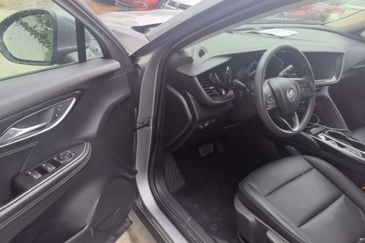 Used Buick Envision 2022 Encore S 652T Two-Wheel Drive Elite Model Driver Seat