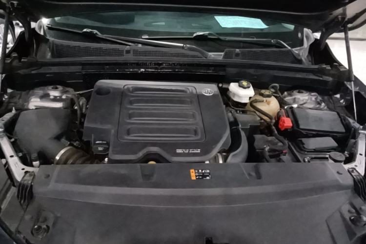 Used Buick Envision 2022 Encore S 552T Two-Wheel-Drive Luxury Model Engine Bay
