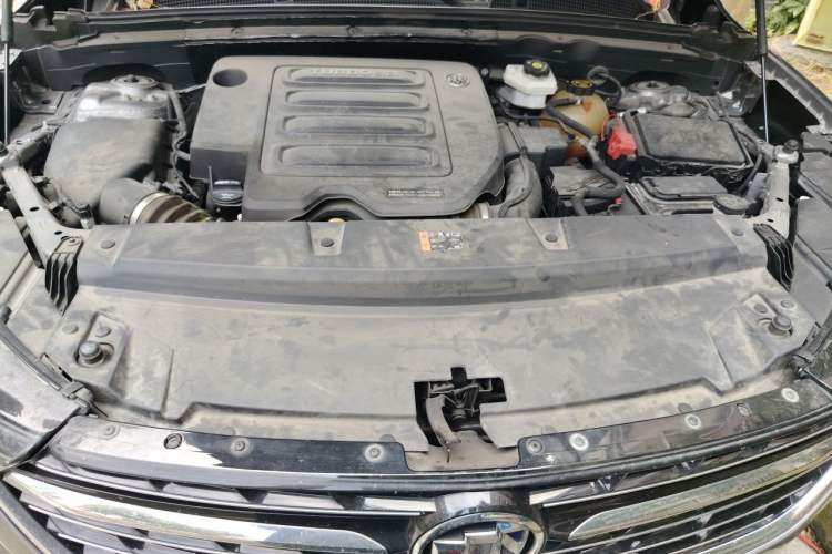 Used Buick Envision 2022 Facelift Encore S 552T Two-Wheel-Drive Luxury Model Engine Bay