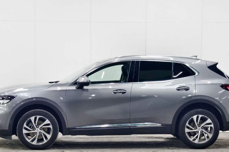 Used Buick Envision 2022 Encore S 652T Two-Wheel Drive Elite Model Exterior 7