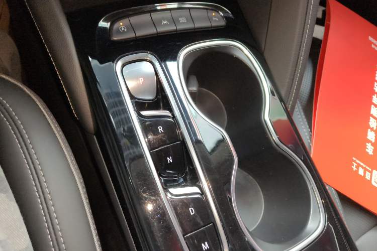 Used Buick Envision 2022 Encore S 652T Two-Wheel-Drive Luxury Model Gear Lever