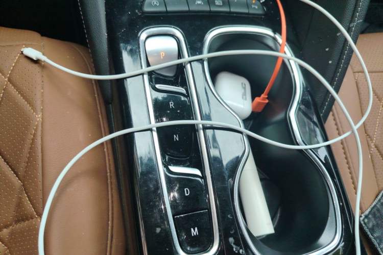 Used Buick Envision 2022 Facelift Encore S 552T Two-Wheel-Drive Luxury Model Gear Lever