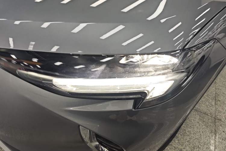 Used Buick Envision 2022 Encore S 552T Two-Wheel-Drive Luxury Model Left Front Headlight