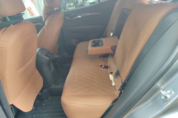 Used Buick Envision 2022 Facelift Encore S 552T Two-Wheel-Drive Luxury Model Left Rear Seat