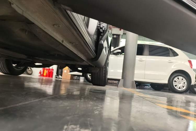 Used Buick Envision 2022 Facelift Encore S 552T Two-Wheel Drive Elite Model Left Side Sill