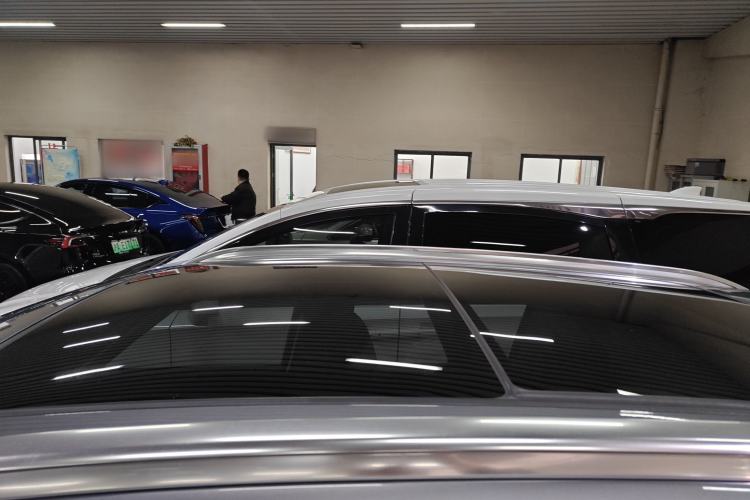 Used Buick Envision 2022 Encore S 652T Two-Wheel-Drive Luxury Model Roof