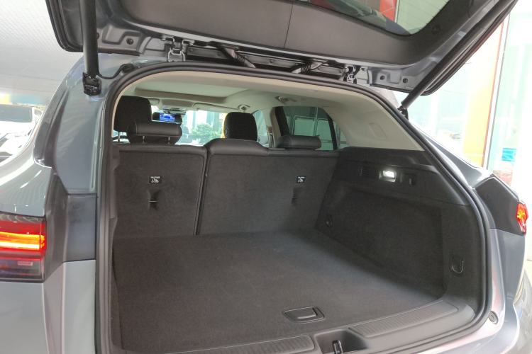 Used Buick Envision 2022 Encore S 652T Two-Wheel-Drive Luxury Model Trunk