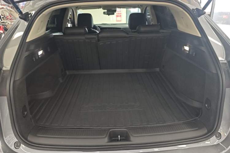 Used Buick Envision 2022 Encore S 552T Two-Wheel-Drive Luxury Model Trunk