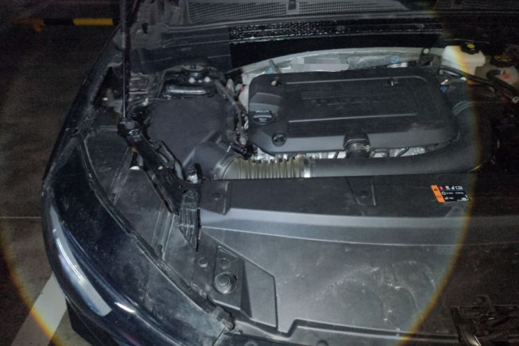 Used Buick Envision 2022 Encore Plus 652T Five-Seat Luxury Model Engine Bay Right