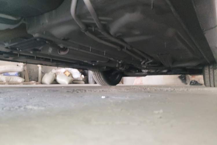 Used Buick Envision 2022 Encore S AWD Avenir Chassis Rear Right