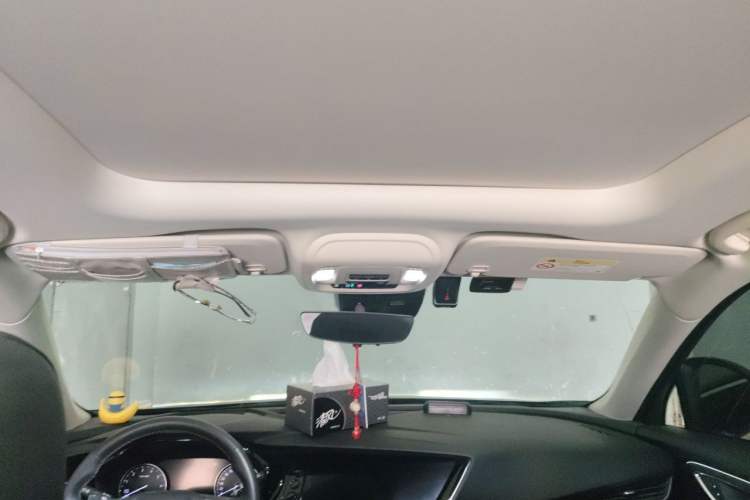 Used Buick Envision 2022 Encore S AWD Avenir Headliner
